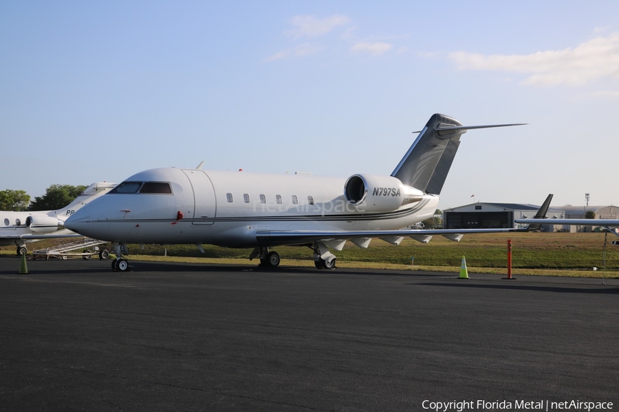 STA Jets Bombardier CL-600-2B16 Challenger 601-3A (N797SA) | Photo 314205