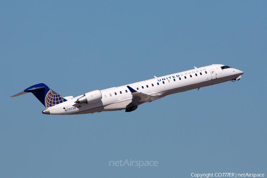 United Express (SkyWest Airlines) Bombardier CRJ-702ER (N797SK) | Photo 75049