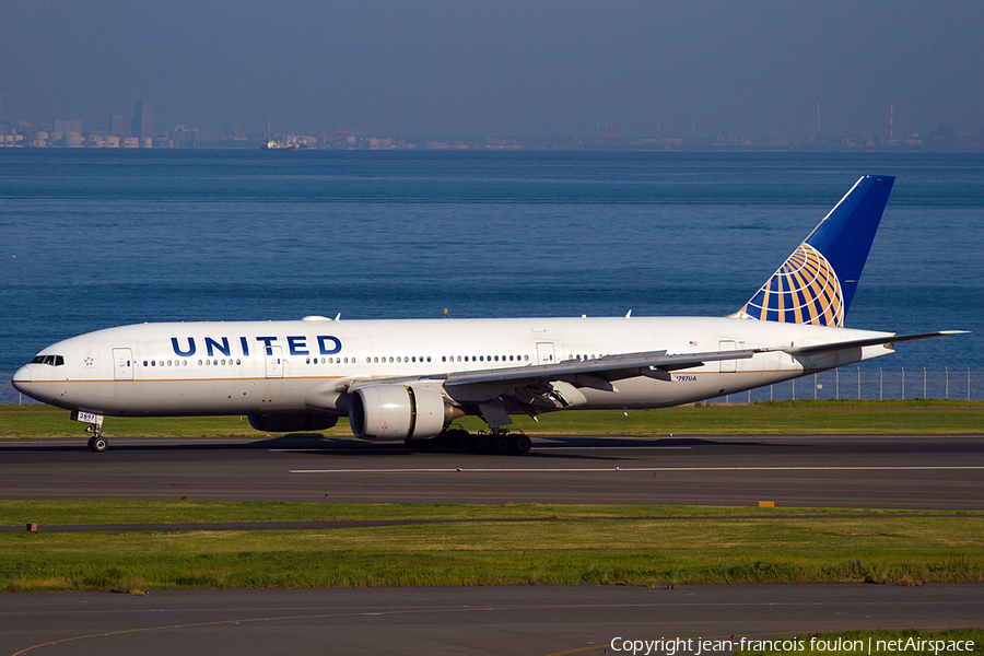 United Airlines Boeing 777-222(ER) (N797UA) | Photo 130660