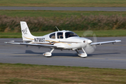 (Private) Cirrus SR22 G2 (N7985T) at  Hamburg - Fuhlsbuettel (Helmut Schmidt), Germany