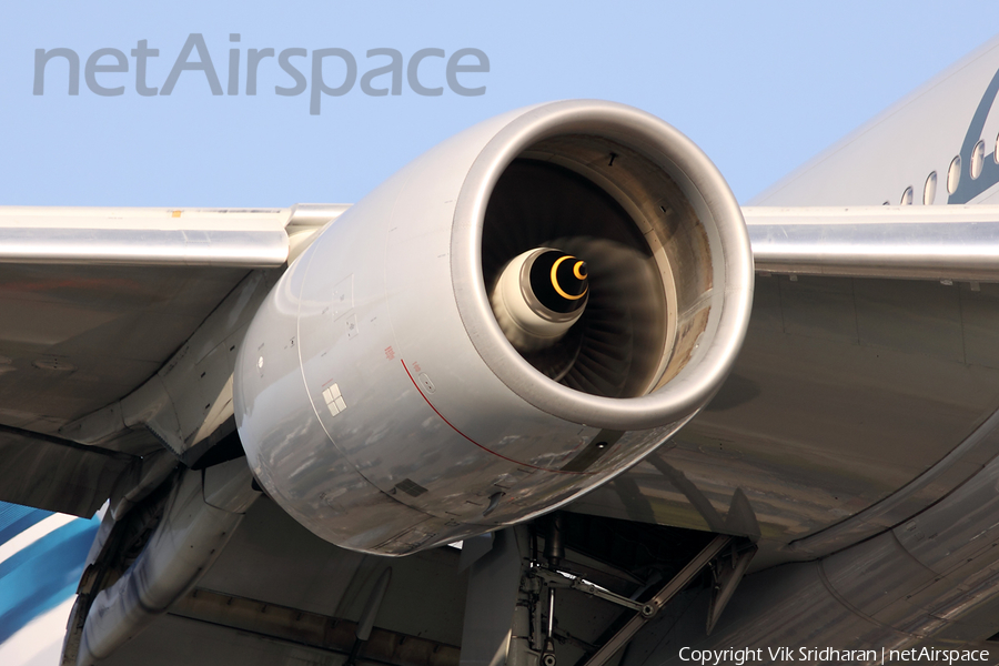 American Airlines Boeing 777-223(ER) (N798AN) | Photo 51330