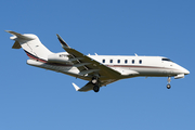 NetJets Bombardier BD-100-1A10 Challenger 350 (N798QS) at  Teterboro, United States