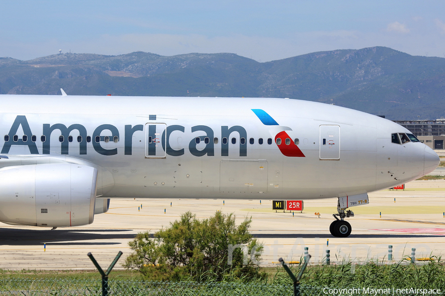American Airlines Boeing 777-223(ER) (N799AN) | Photo 131509