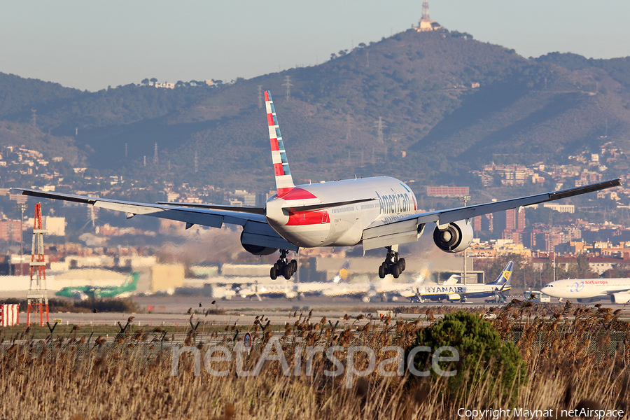 American Airlines Boeing 777-223(ER) (N799AN) | Photo 137987