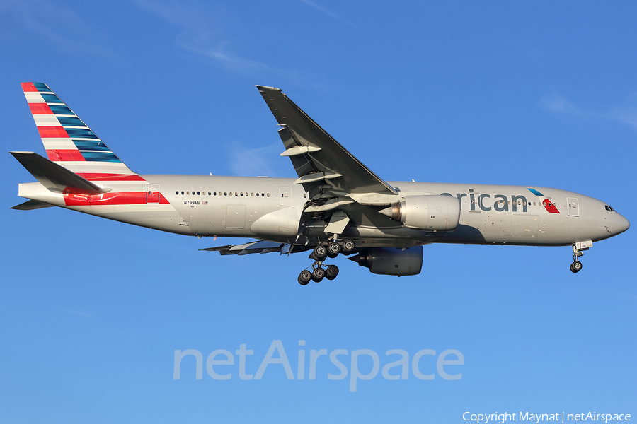 American Airlines Boeing 777-223(ER) (N799AN) | Photo 371058