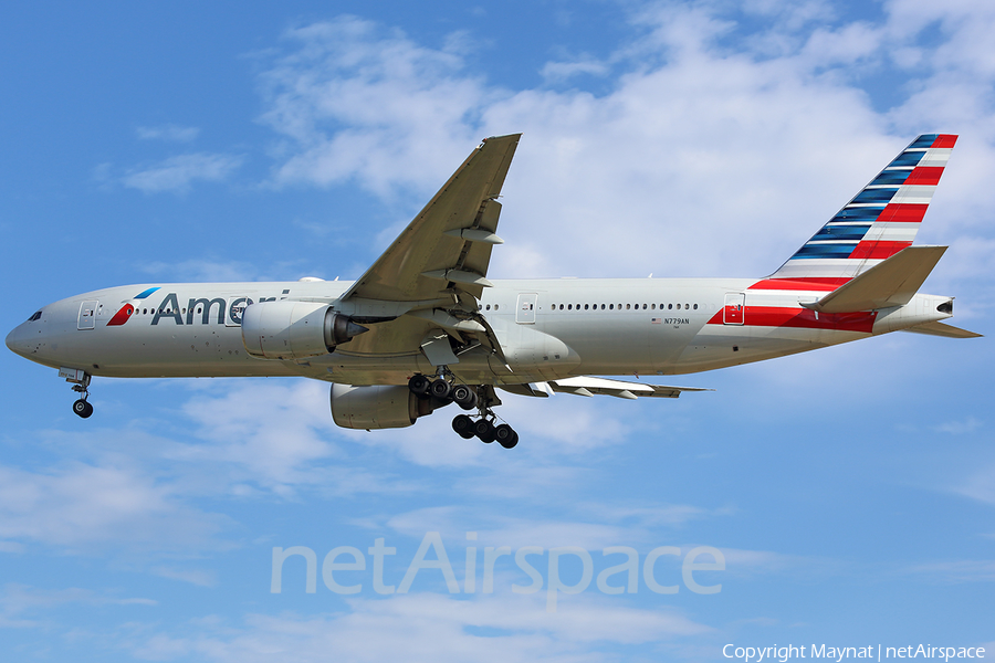 American Airlines Boeing 777-223(ER) (N799AN) | Photo 412481