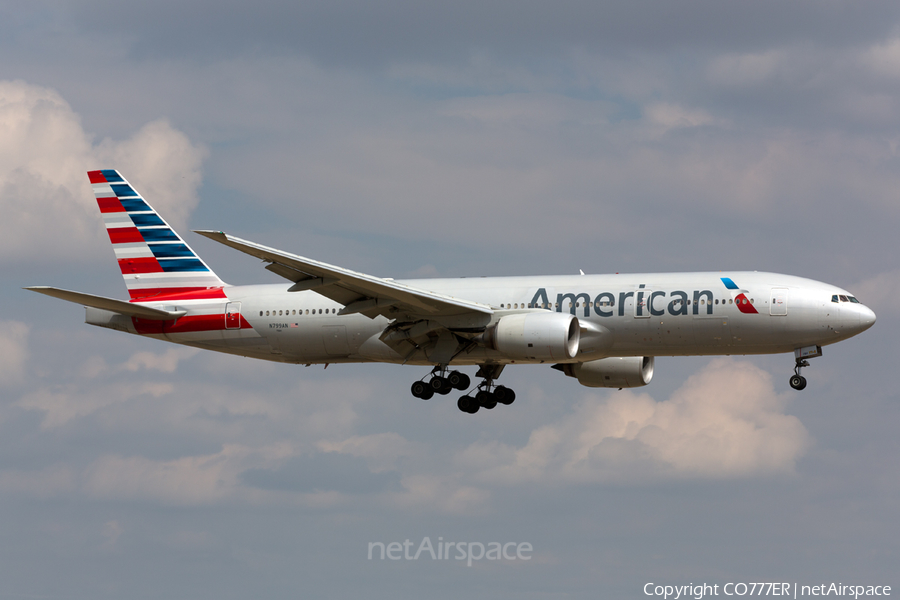 American Airlines Boeing 777-223(ER) (N799AN) | Photo 56839