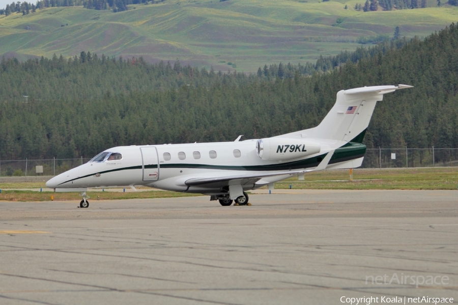 (Private) Embraer EMB-505 Phenom 300E (N79KL) | Photo 535797