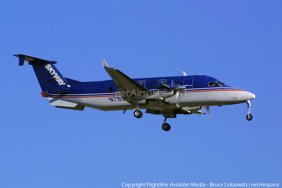 Midwest Connect Beech 1900D (N79SK) | Photo 181222