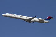 Delta Connection (SkyWest Airlines) Bombardier CRJ-900LR (N800SK) at  Los Angeles - International, United States