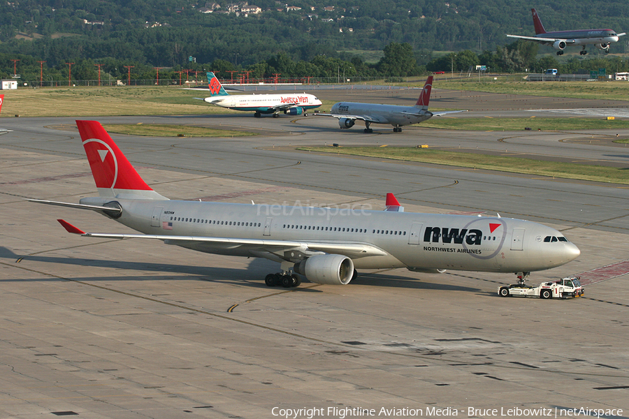 Northwest Airlines Airbus A330-323X (N801NW) | Photo 176754