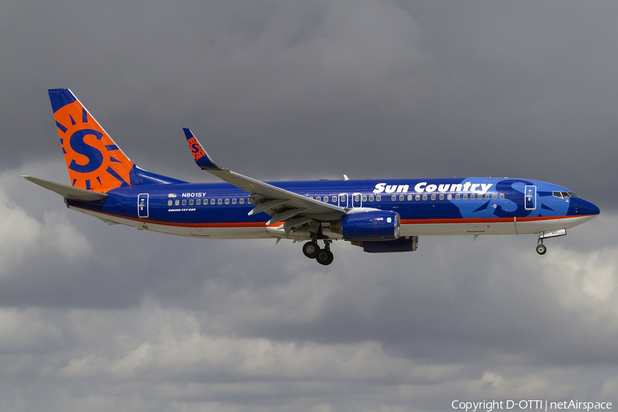Sun Country Airlines Boeing 737-8Q8 (N801SY) | Photo 421699