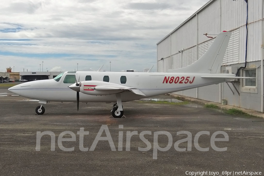 (Private) Piper Aerostar 600 (N8025J) | Photo 67974