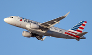 American Airlines Airbus A319-115 (N8027D) at  Los Angeles - International, United States