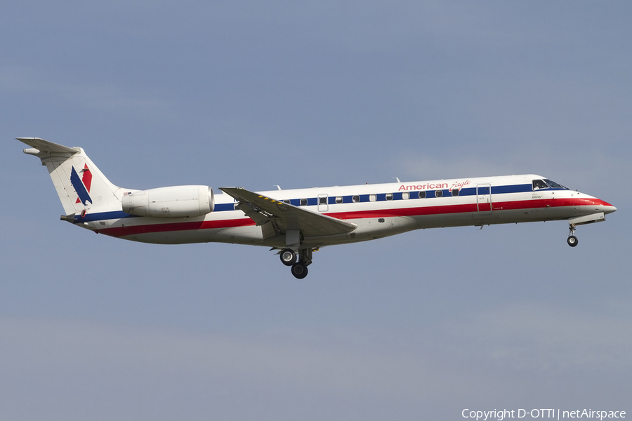 American Eagle (Envoy) Embraer ERJ-140LR (N802AE) | Photo 441306