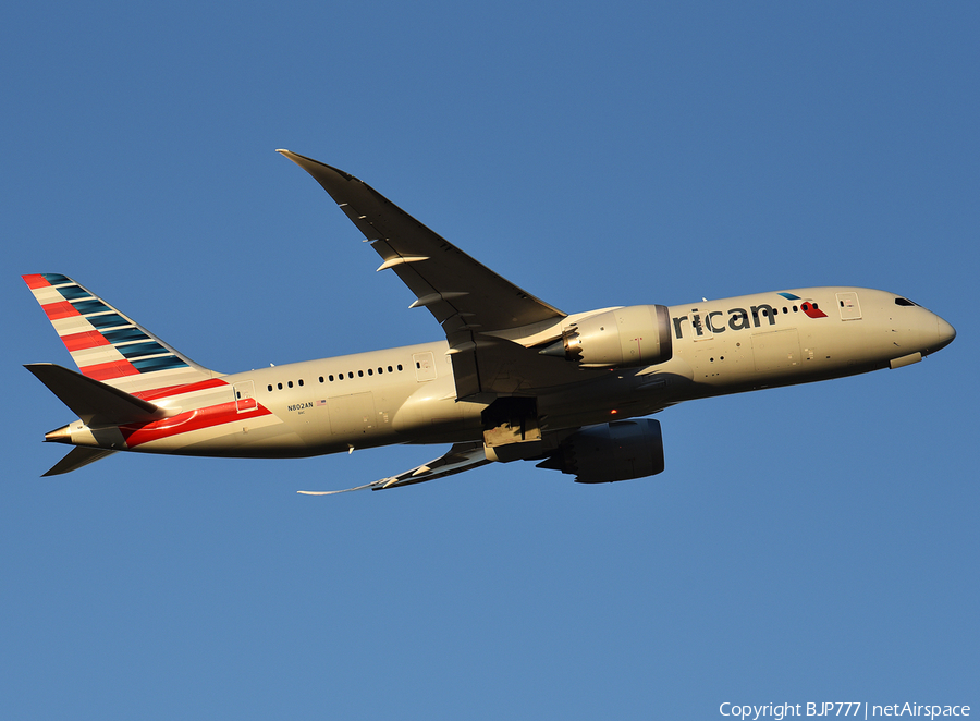 American Airlines Boeing 787-8 Dreamliner (N802AN) | Photo 389376
