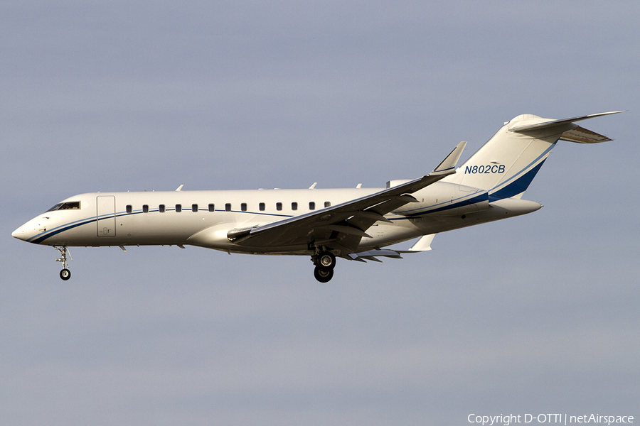 (Private) Bombardier BD-700-1A10 Global Express (N802CB) | Photo 467822