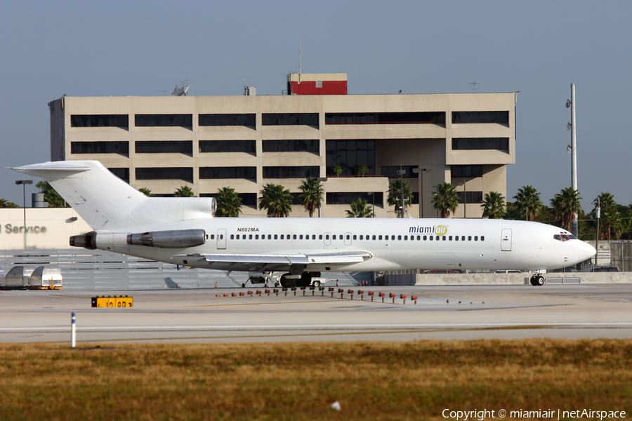 Miami Air International Boeing 727-225(Adv) (N802MA) | Photo 435