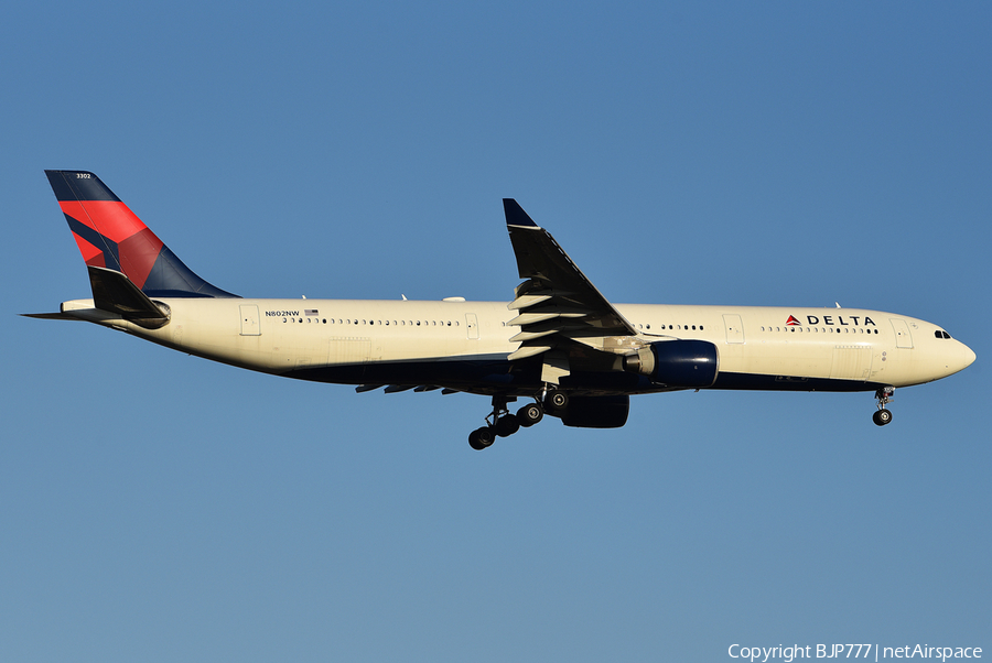 Delta Air Lines Airbus A330-323X (N802NW) | Photo 409951