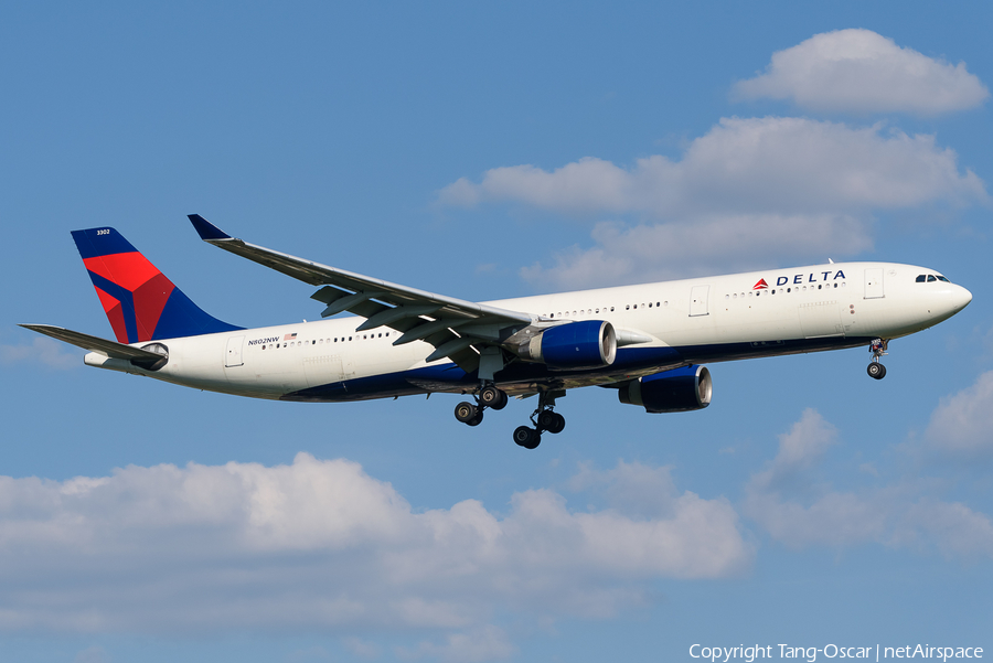 Delta Air Lines Airbus A330-323X (N802NW) | Photo 658758