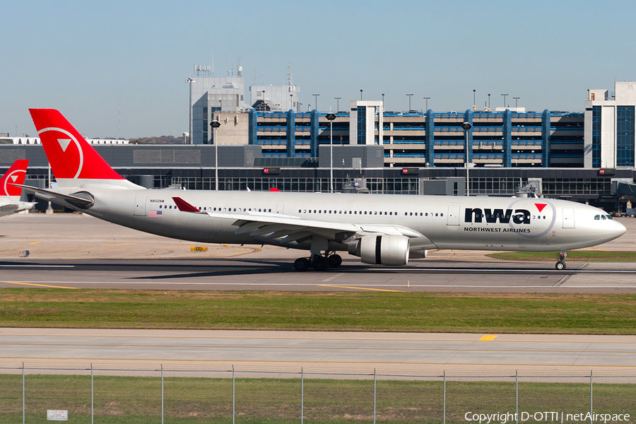 Northwest Airlines Airbus A330-323X (N802NW) | Photo 190434