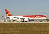 Avianca Boeing 757-21B (N802PG) at  Miami - International, United States