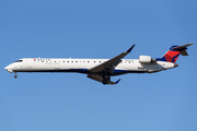Delta Connection (SkyWest Airlines) Bombardier CRJ-900LR (N802SK) at  Windsor Locks - Bradley International, United States