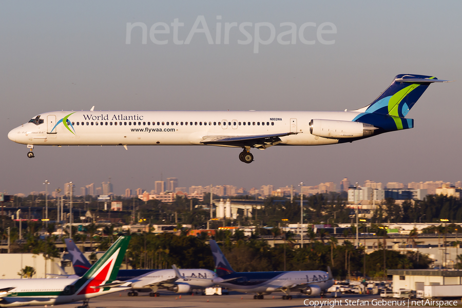 World Atlantic Airlines McDonnell Douglas MD-83 (N802WA) | Photo 37974