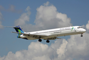 World Atlantic Airlines McDonnell Douglas MD-83 (N802WA) at  Miami - International, United States