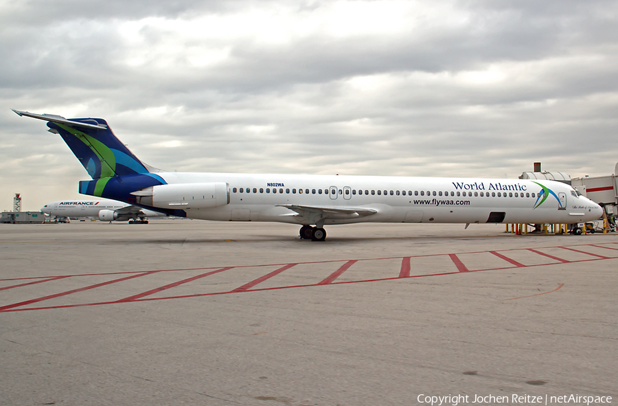 World Atlantic Airlines McDonnell Douglas MD-83 (N802WA) | Photo 21484