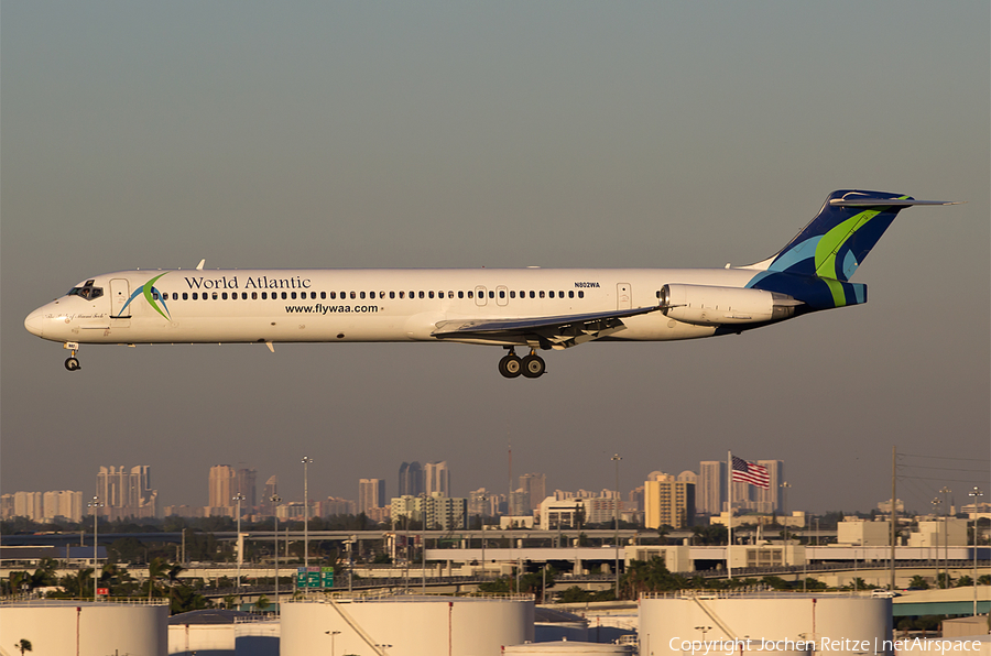 World Atlantic Airlines McDonnell Douglas MD-83 (N802WA) | Photo 40520