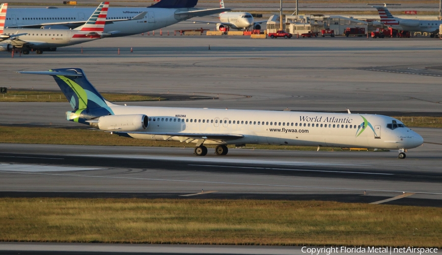 World Atlantic Airlines McDonnell Douglas MD-83 (N802WA) | Photo 314536