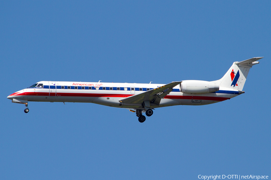 American Eagle Embraer ERJ-140LR (N803AE) | Photo 386278