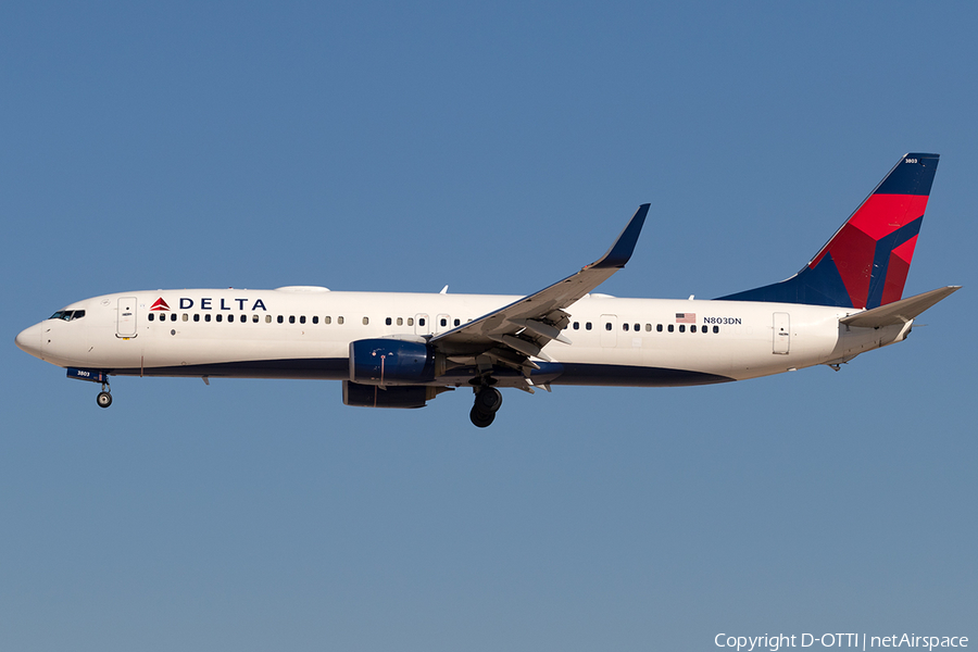 Delta Air Lines Boeing 737-932(ER) (N803DN) | Photo 202363