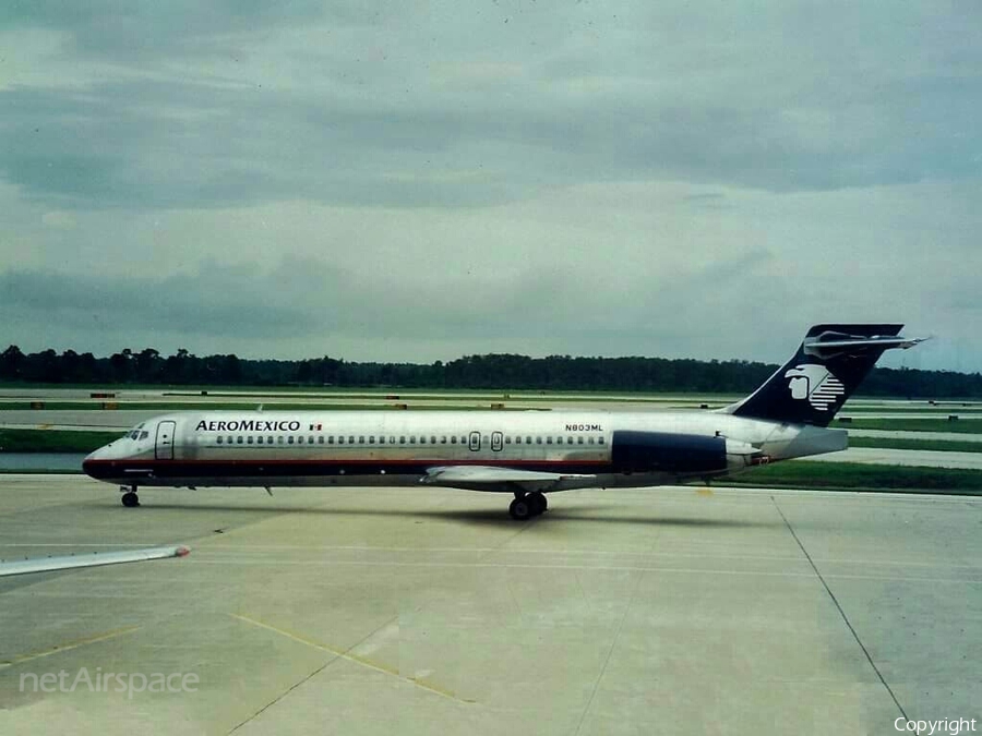 AeroMexico McDonnell Douglas MD-87 (N803ML) | Photo 71084