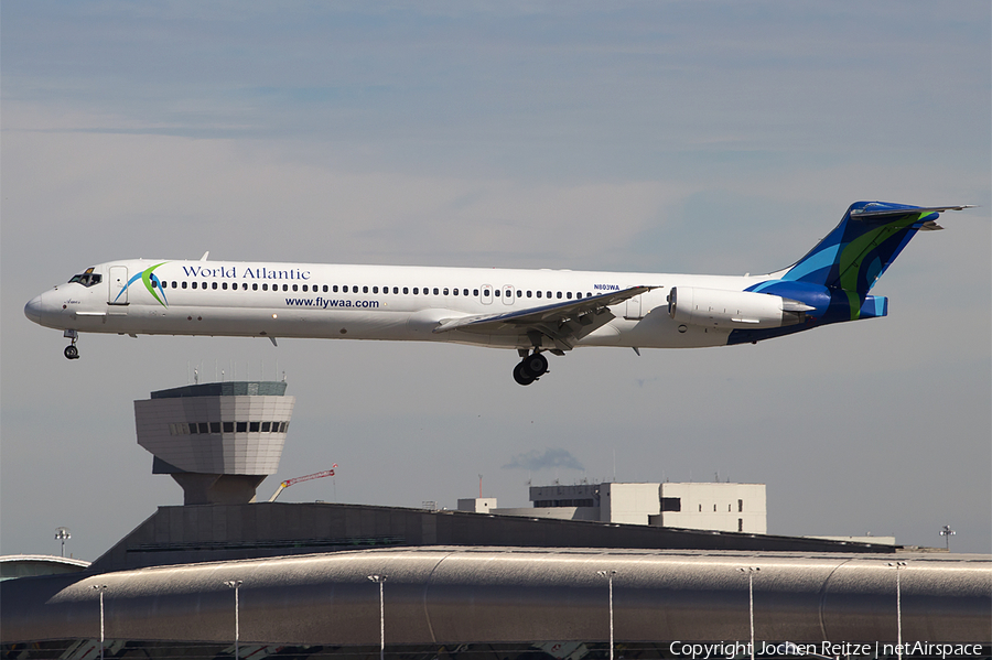 World Atlantic Airlines McDonnell Douglas MD-82 (N803WA) | Photo 40835