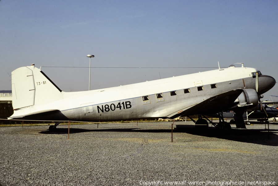 Air Classic Douglas C-47A Skytrain (N8041B) | Photo 460141
