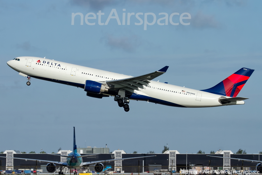 Delta Air Lines Airbus A330-323X (N804NW) | Photo 264178