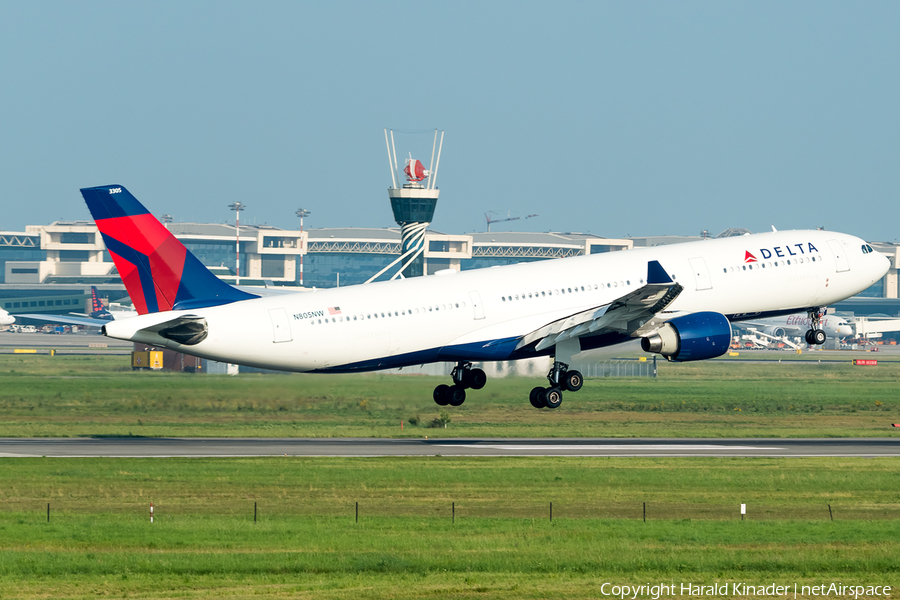 Northwest Airlines Airbus A330-323X (N805NW) | Photo 301299