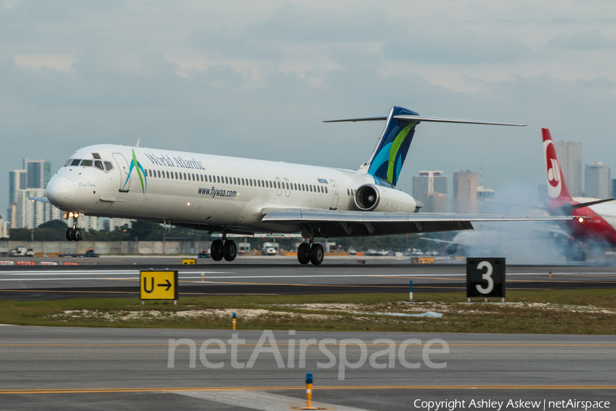 World Atlantic Airlines McDonnell Douglas MD-83 (N805WA) | Photo 66064