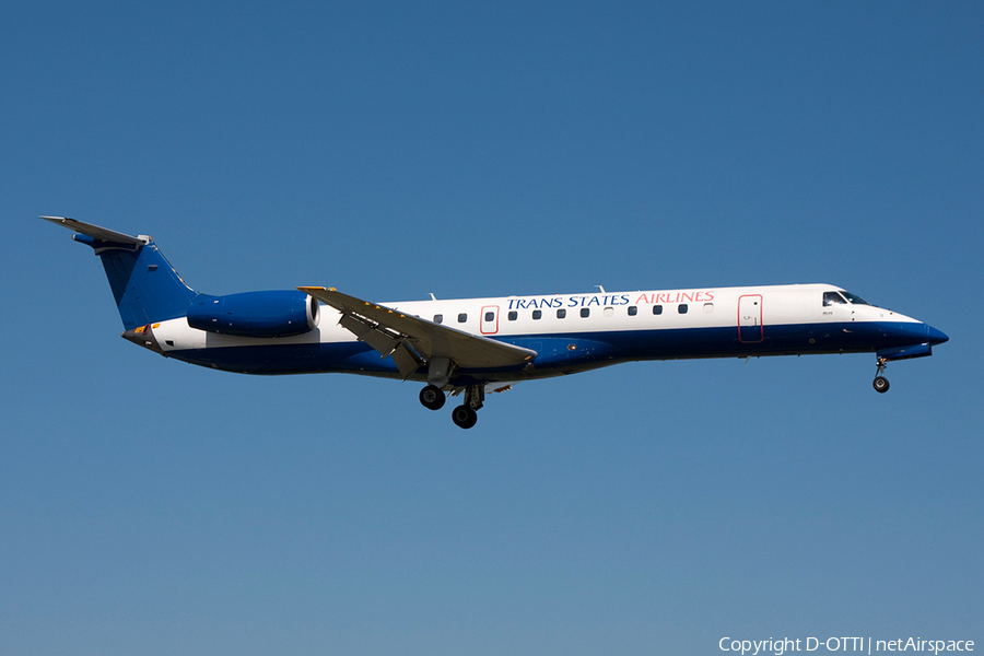 Trans States Airlines Embraer ERJ-145ER (N806HK) | Photo 386178