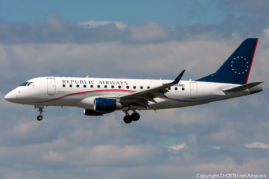 Republic Airlines Embraer ERJ-170SU (ERJ-170-100SU) (N806MD) | Photo 259837