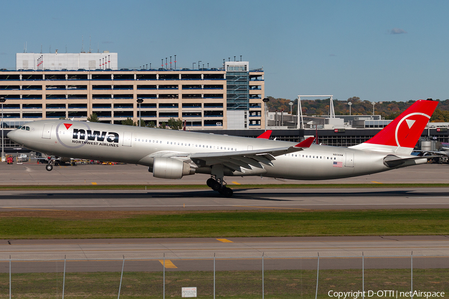 Northwest Airlines Airbus A330-323X (N806NW) | Photo 189984