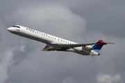 Delta Connection (SkyWest Airlines) Bombardier CRJ-900LR (N806SK) at  Los Angeles - International, United States