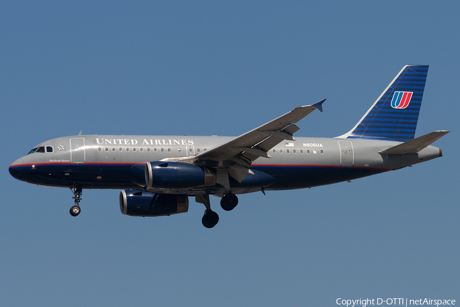United Airlines Airbus A319-131 (N806UA) | Photo 183236