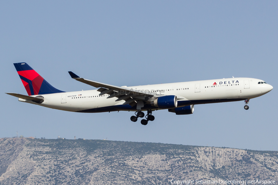 Delta Air Lines Airbus A330-323 (N807NW) | Photo 257259