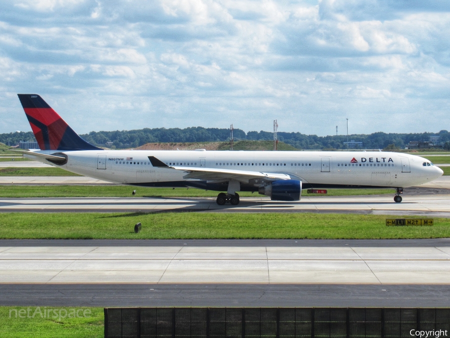 Delta Air Lines Airbus A330-323 (N807NW) | Photo 347414