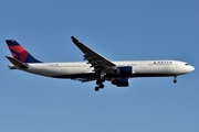 Delta Air Lines Airbus A330-323 (N807NW) at  Frankfurt am Main, Germany