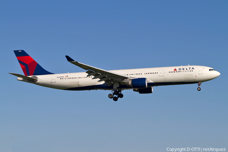 Delta Air Lines Airbus A330-323X (N808NW) | Photo 358335