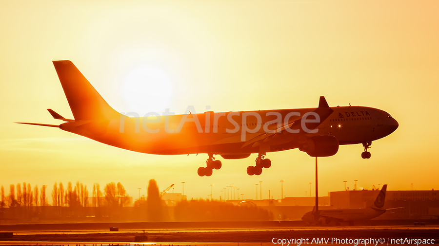 Delta Air Lines Airbus A330-323X (N808NW) | Photo 97936